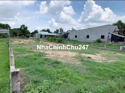 40m mặt tiền / 2000m2 . Giá : 420tr/1 sào Bao Giấy Tờ Sổ Sách SHR .