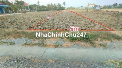 Nền thổ 5 x 35m đã san lấp, cách nhựa 150m