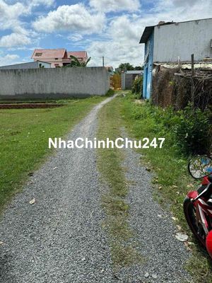 Bán gấp 98m2 đất thổ cư xã Phú Đông . Đường oto . Giá cực tốt cho khá