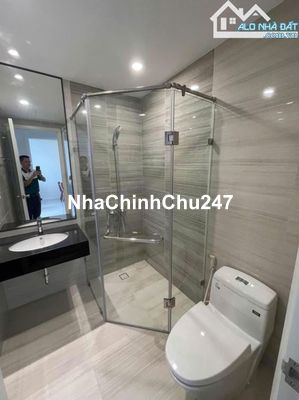 Bán gấp nhà Nguyễn Trãi, p3 , quận 5. Dt 49,5m2. SHR, pháp lí chuẩn