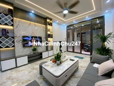 Chính Chủ cần bán Tứ Liên, Sổ vuông A4, Ngõ ô tô, Khu phố Víp