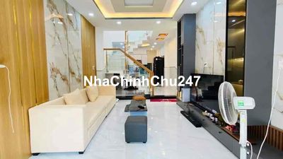 Chủ nhà cần tiền nên bán gấp nhà quận 8 , giá 1tỷ9 , SHR