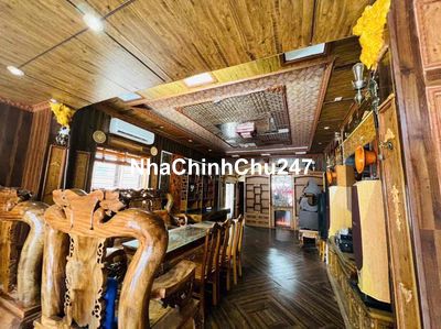 Nhà ở chính chủ + diện tích 100m2 + nội thất gỗ cao cấp