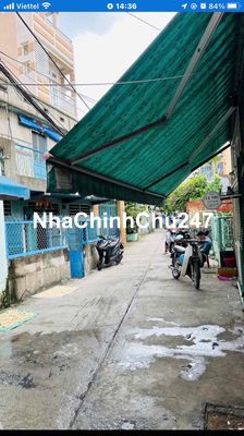 nhà hẻm xe ba gác vào tận nơi,gần trường học và chợ,giấy tờ chính chủ