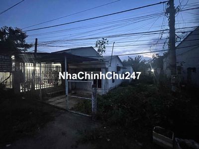 Chính chủ cần bán nhà kèm đất mặt tiền Lê Hồng Phong, Tp Trà Vinh