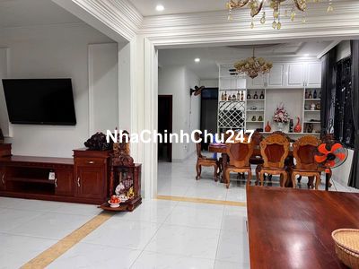 Chủ chuyển về sài gòn sống cần bán lại căn biệt thự góc 2 mặt tiền p11