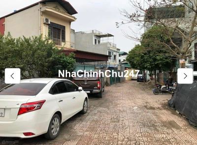 Chính chủ bán nhà Cự Khối view hồ, vỉa hè oto tránh