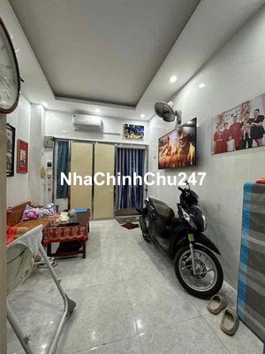 Bán nhà Khâm Thiên, 23m, 3 ngủ, Lô góc 3 thoáng, Gần phố, Sổ chính chủ