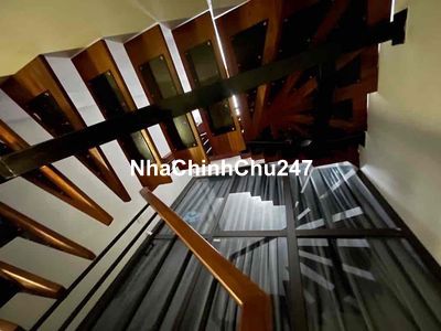 chính chủ bán gấp nhà khu vực gần viện 108 và việt xô 4 tầng 2.55 tỷ