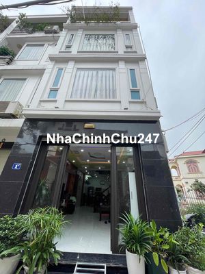 Chính chủ cần bán căn nhà phố Trung Hành