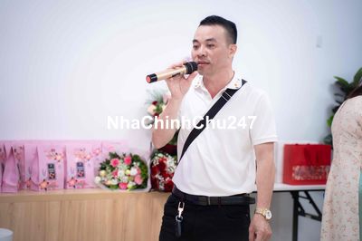 Bán Gấp nhà Tầng 2 thông nóc 3 có thể thêm tÀng 2.55 tỷ