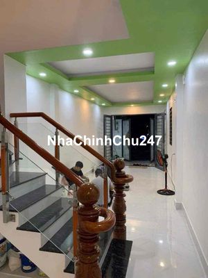 Chỉ 7tỷ6 đã có nhà hẻm xe hơi DTCN đủ gần Huỳnh Văn Bánh 144m2 2 tầng