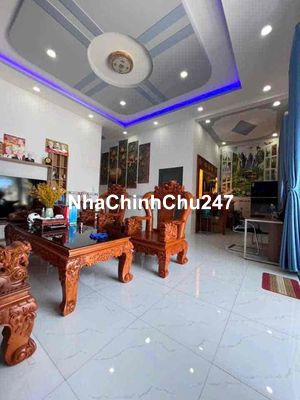 BÁN NHÀ DIỆN TÍCH RỘNG CỰC ĐẸP CHỦ NHÀ XÂY DỰNG TÂM HUYẾT - NGAY TT