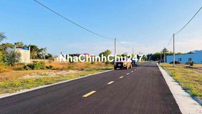 ĐẤT VỊ TRÍ ĐẸP CÁCH CHỢ TÂN THÀNH 1200m2 THỔ 200m2 SANG TÊN NGAY