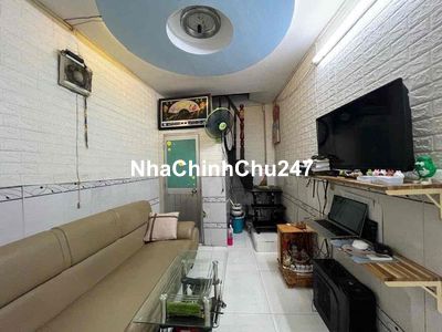 Nhà Chính Chủ 2 lầu sân thượng Đặng Chất Q8