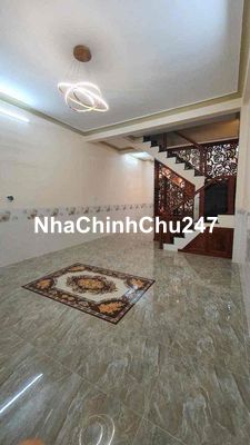 Nhà khu dân cư Hoàng Quân Cần Thơ, có nội thất, Đông Nam, 2Pn, sân oto