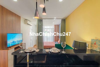 Căn hộ 2pn , có balcony rộng thoáng view mặt tiền nội bộ đường CMT8 Q3