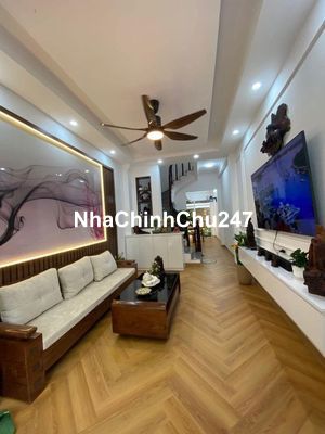 NHÀ ĐẸP VĂN CHƯƠNG ĐỐNG ĐA 4 TỶ 30M ,NGÕ NÔNG, SỔ VUÔNG