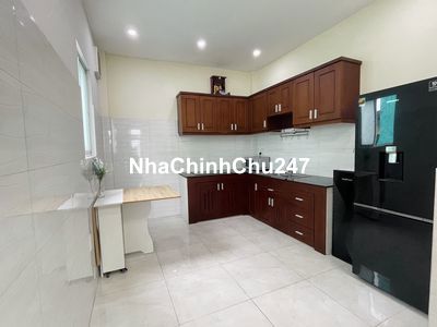 Chính chủ - Nhà hẻm xe hơi - 3 Phòng Ngủ - 157 Tôn Thất Thuyết Q4