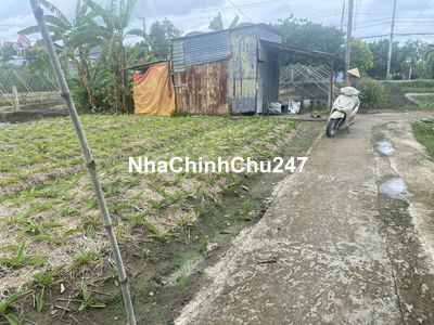 Đất xã hưng long có 600m thổ cư . Diên tích lớn nên giá rẻ .