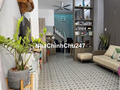 Bán nhà chính chủ 84/14 Thích Minh Nguyệt P. 2, Q.Tân Bình, Hẻm oto