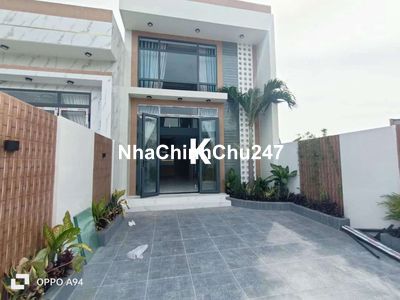 Bán nhà lầu đẹp mới xây,3 phòng ngủ,112,2m² có 80 thổ cư , gần biển