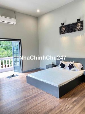 PHÒNG ĐẸP FULL NỘI THẤT MỚI CAO CẤP GẦN CÔNG TRƯỜNG DÂN CHỦ