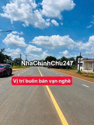 Đất thổ cư mặt tiền đường nhựa 32m ngay cổng vào của khu KCN giá 235tr