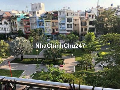 Chân Ái! Nhà Bán View Công Viên MT Đường Số 64 P10 Q6 (4x17) 4 Tầng