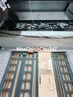 Nhà Đẹp 1 Lầu 2PN Sát Mặt Tiền 20m Hẻm 3m Không Quy Hoạch Q4