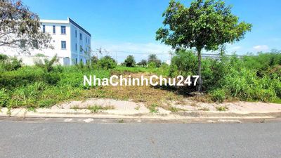 Kẹt tiền cần bán gấp gấp lô đất 100m view trường học giá bèo như cho