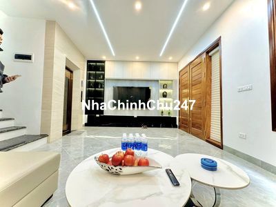 Bán đất mặt phố Nguyễn Trực  59.5m2 giá chưa đến 10.5 tỷ