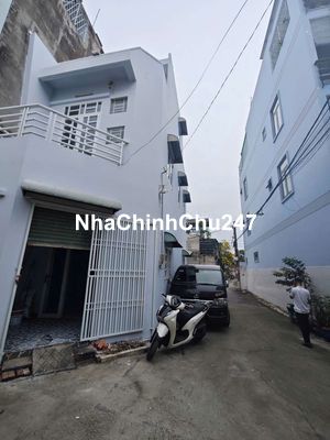 Chính chủ cần bán nhà 2 mặt tiền hẻm gần đường Gò Cát, Quận 9