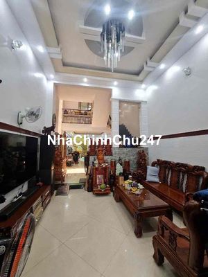 Chủ NGỘP, Bán Nhà 4 Tầng, HXH, 80m2, Tặng Nội Thất Sịn