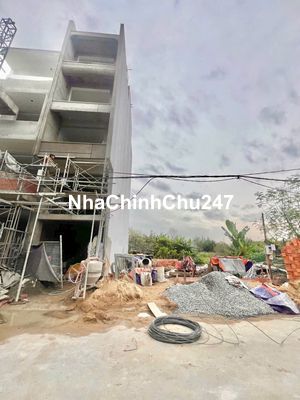 Bán đất ngang 4x18 lô *** mặt tiền ĐS 37 Q7 giá 10.6 tỷ