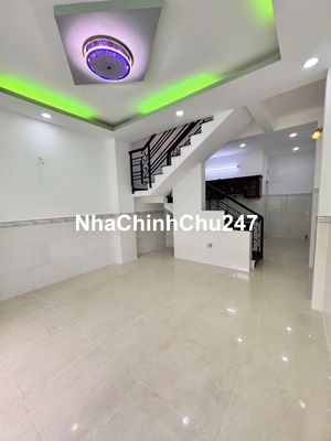 Bán nhà hẻm xe hơi Âu Dương Lân, Quận 8, DT 42m2, 2 tầng, chủ gấp bán