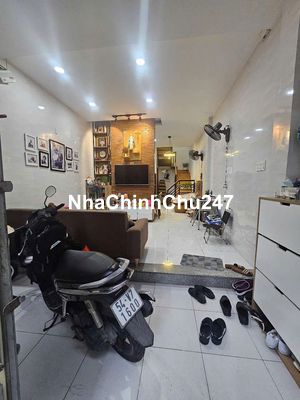 Căn nhà CHÍNH CHỦ hẻm xe hơi p17 Gò Vấp