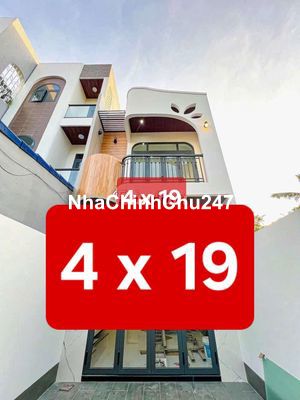 NHÀ RỘNG + SÂN ĐẬU Ô TÔ - HẺM 385 TRẦN NAM PHÚ