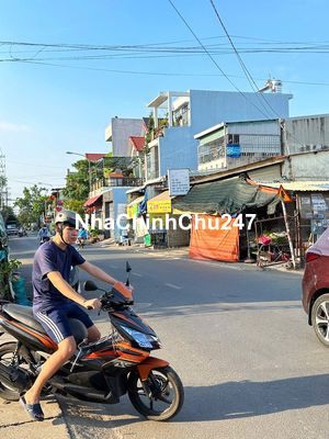 PHẢI NHANH Chính Chủ bán 3kiot + 9ptro 265 m2. Trung tâm Dĩ An