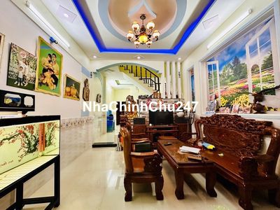 Bán nhà 2 Tầng Đẹp Lung Linh, KDC VIP Dĩ An, 66m², 3PN, Gần Vincom