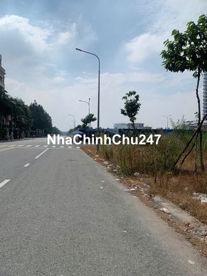 Bán Nhà Phố 2 MT KD, Tặng Xe Hơi MITSUBISHI, Chỉ Cần Thanh Toán 1,6 tỷ