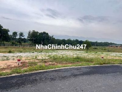 Bán gấp đất đường nhựa cách DT 744 chủ 250m giá chỉ 390tr