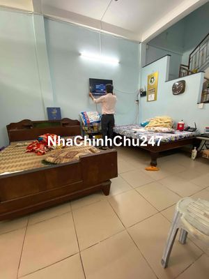 Bán nhà chính chủ đã có sổ lâu năm ở quận 10