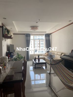 Bán căn Hoàng Anh Gold House 2pn,2 wc,3,2 tỷ có sổ hồng full nội thất.