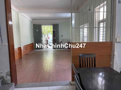 Tôi chính chủ rao bán nhà lô góc 2,5 tầng