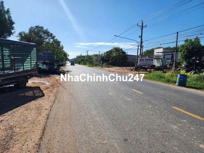 Đất xã Long Nguyên, mặt tiền dt749a, 200m thổ cư