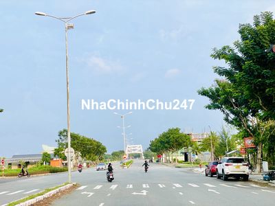 Bán Cặp đất 2 mặt tiền Khu V6 FPT City sát NKKN và Toà thương mại