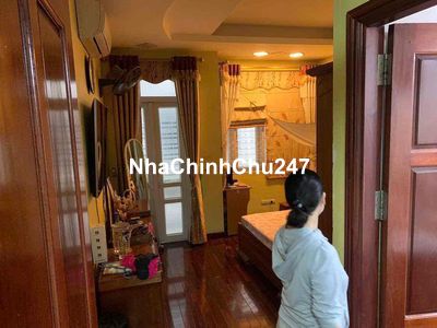 Phố Mễ Trì Thượng, Chính chủ Diện tích: 55m2 x 5 tầng, Mặt tiền: 4,5m