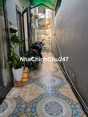 Bán nhà chủ đang ở