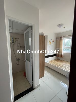 Bán căn hộ 8X Plus 2 phòng ngủ, bancon thoáng mát, 64m2, giá 2 tỉ 4